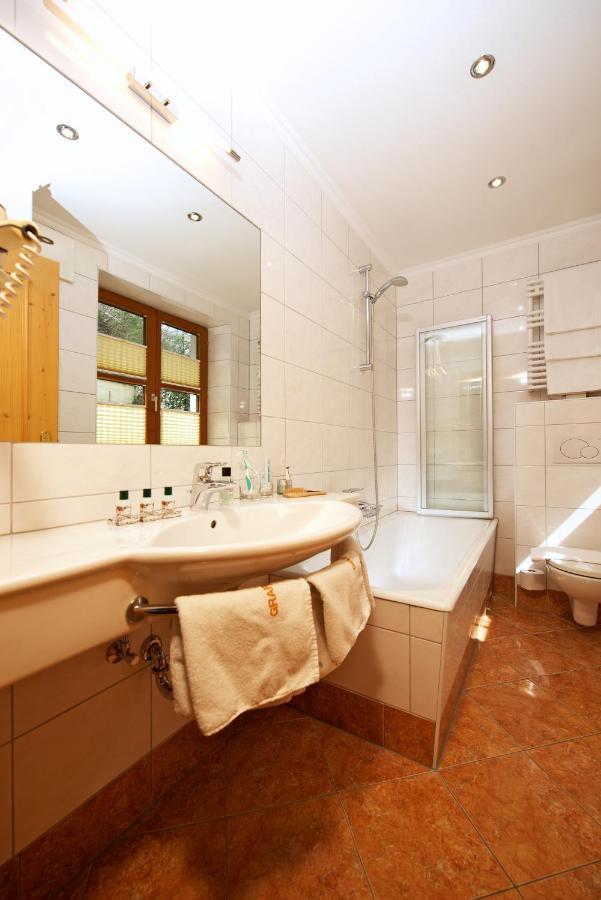 Grafenwirt Hotel 3*